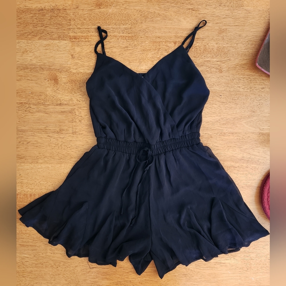 Francesca's/Blue Rain Flowing Black Romper